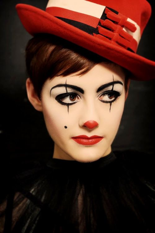 Maquillaje de payaso |  Circo en 2019 |  Pinterest |  Maquillaje Payaso, Maquillaje Halloween y Halloween