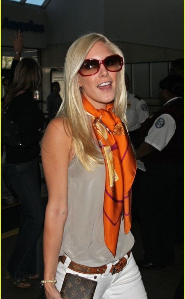 95 formas elegantes y creativas de usar una bufanda de verano para mujer |  estilo bufanda de seda, estilos de bufanda, bufandas de verano