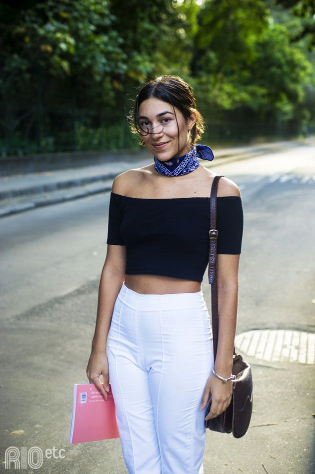 Un salto al arte |  Ideas de moda, ropa de moda, ropa de bufanda.