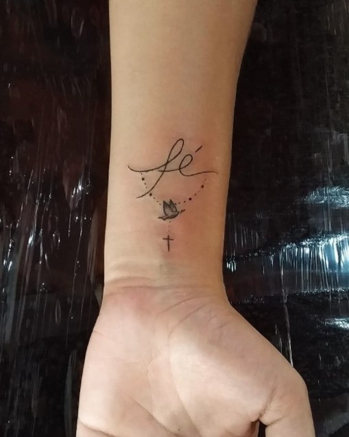 Ideas De Tatuajes Para Expresar Tu Fe JessySells