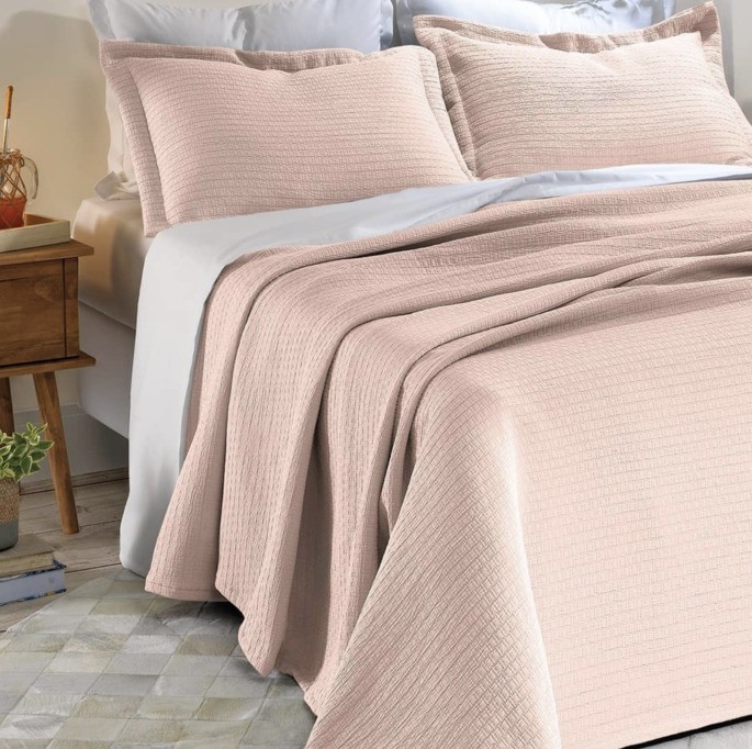 imagen de cama doble