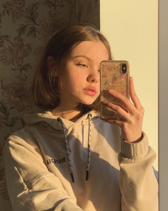 E-Girl: ¡Aprende todo sobre el nuevo estilo que llegó a la web!